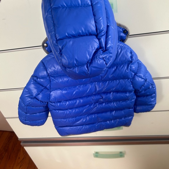Moncler 12/18 months down jacket - Picture 4 of 16